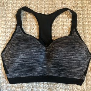 EUC•Women’s VS Sport Bra•Sz34DDD